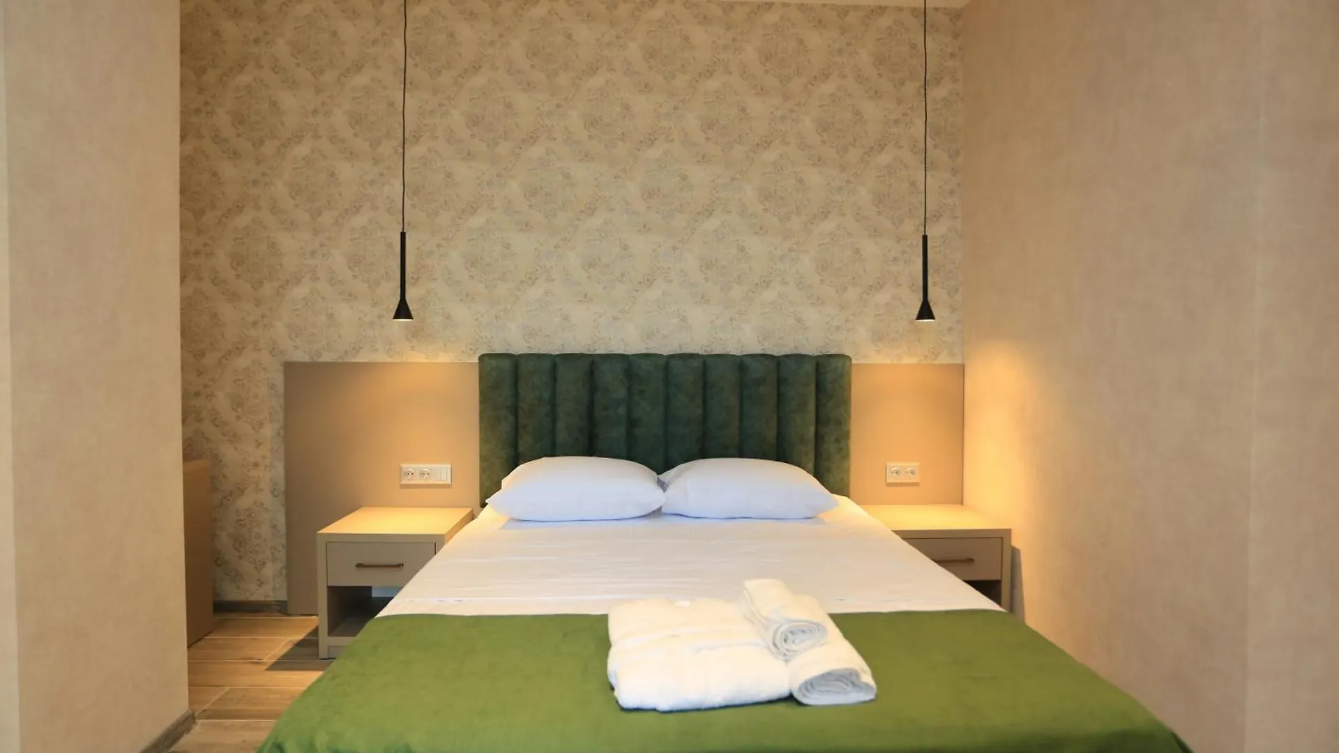 Emerald Hotel Батуми Грузия